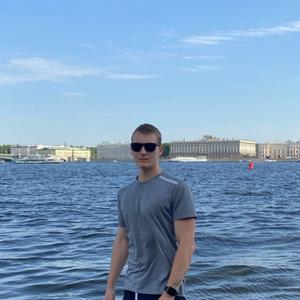 Михаил, 22 года, Москва