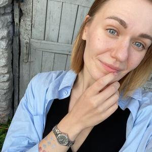 Аня, 27 лет, Екатеринбург