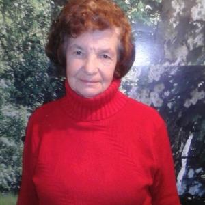 Девушки в Саратове: Валентина Карякина, 77 - ищет парня из Саратова