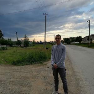 Артем, 21 год, Барнаул