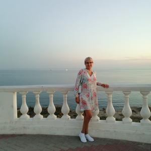 Наталья, 64 года, Анапа