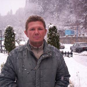 Роман, 54 года, Ставропольский