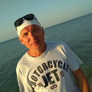 Парни в Перми: Сергей, 62 - ищет девушку из Перми