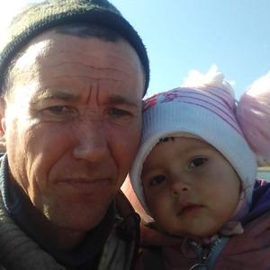 Парни в Чите (Забайкальский край): Сергей, 44 - ищет девушку из Читы (Забайкальский край)