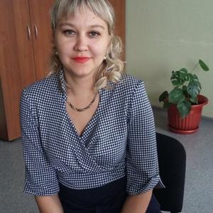 Девушки в Ачинске: Яна Овчиникова, 45 - ищет парня из Ачинска