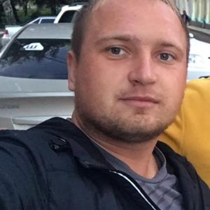 Парни в Кореновске: Виктор, 34 - ищет девушку из Кореновска