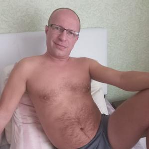 Виталий, 47 лет, Северодвинск