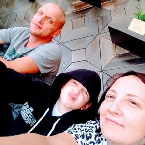 Девушки в Ессентуках: Ксения, 38 - ищет парня из Ессентуков
