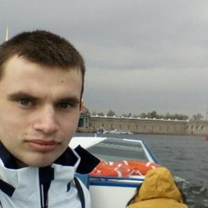 Парни в Зарайске: Артём, 21 - ищет девушку из Зарайска