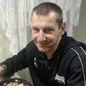 Виктор, 45 лет, Череповец