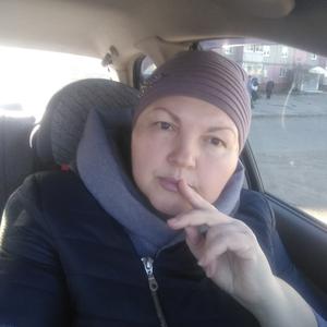 Девушки в Усолье-Сибирское: Ирина, 55 - ищет парня из Усолье-Сибирское