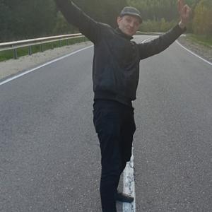 Парни в Ульяновске: Олежик, 32 - ищет девушку из Ульяновска