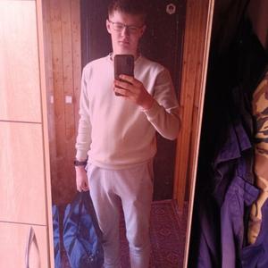 Игорь, 20 лет, Называевск