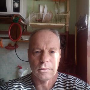 Юрий, 49 лет, Курск