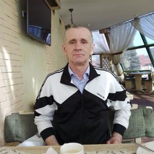 Парни в Новокузнецке: Aleksangr Margraf, 60 - ищет девушку из Новокузнецка