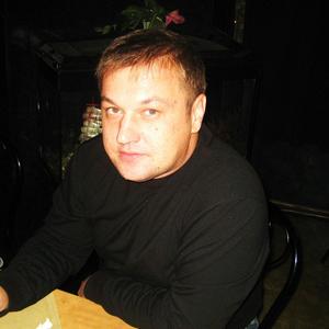 Анатолий, 48 лет, Чехов