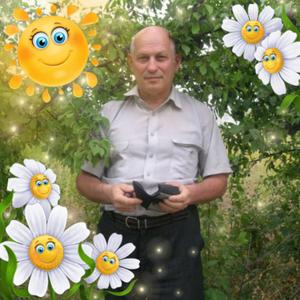 Вячеслав, 68 лет, Юбилейный