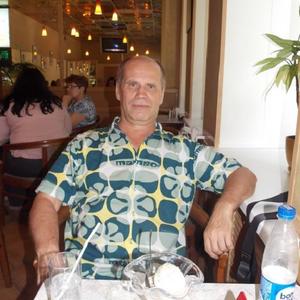 Вениамин, 68 лет, Астрахань
