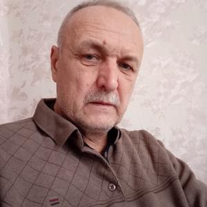 Парни в Богданович: Вячеслав, 64 - ищет девушку из Богданович