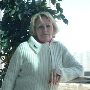 Надя, 63 года, Нижнекамск