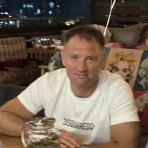 Виталий, 38 лет, Селятино