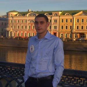 Раис, 32 года, Москва