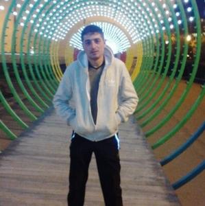 Парни в Волгограде: Sargis, 34 - ищет девушку из Волгограда