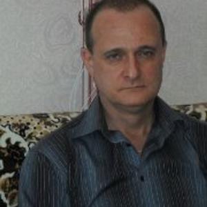 Вячеслав, 56 лет, Туринск