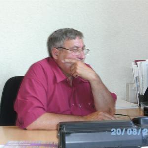 Парни в Апшеронске: Виктор, 71 - ищет девушку из Апшеронска