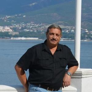 Николай, 64 года, Туапсе