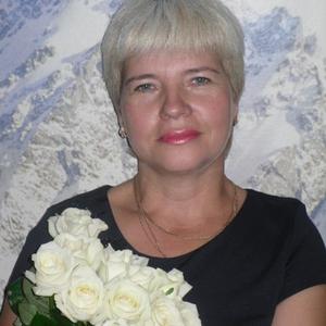 Елена, 58 лет, Нижневартовск