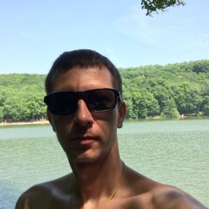 Евгений, 34 года, Саратов