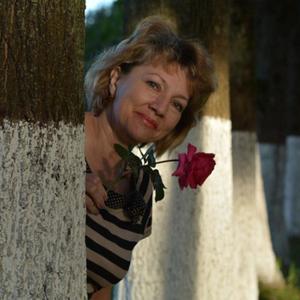 Елена, 65 лет, Мурманск