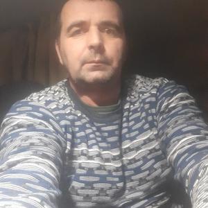 Парни в Уренгое: Vlad, 41 - ищет девушку из Уренгоя