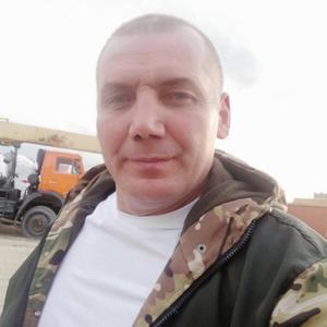 Виталий, 48 лет, Тазовский