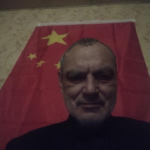 Парни в Тольятти: Александр Никифоров, 65 - ищет девушку из Тольятти