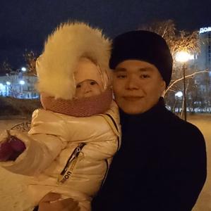 Парни в Якутске: Сергей, 24 - ищет девушку из Якутска