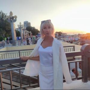 Юлия, 41 год, Томск