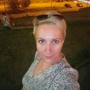 Девушки в Ижевске: Мария, 39 - ищет парня из Ижевска