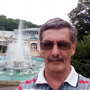 Валерий, 72 года, Ростов-на-Дону