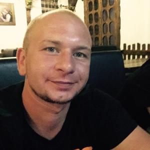 Илья, 36 лет, Бузулук