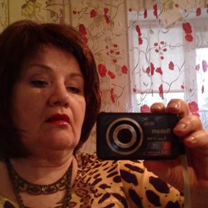 Девушки в Краснодаре (Краснодарский край): Катрина Долотовская, 66 - ищет парня из Краснодара (Краснодарский край)