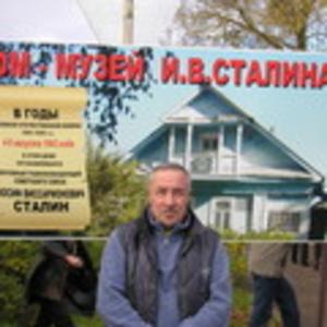 Парни в Твери: Фарит Батыргареев, 67 - ищет девушку из Твери
