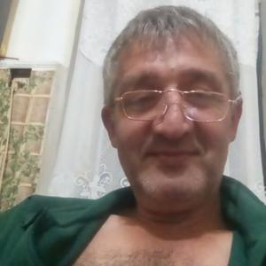 Парни в Нальчике: Эльдар, 51 - ищет девушку из Нальчика