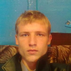 Парни в Омске: Сергей, 29 - ищет девушку из Омска