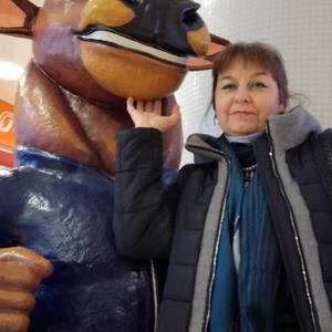 Девушки в Тольятти: Ирина, 54 - ищет парня из Тольятти