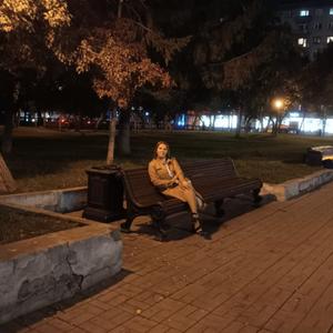 Девушки в Новосибирске: Галина, 43 - ищет парня из Новосибирска