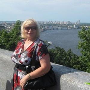 Девушки в Нижний Новгороде: Татьяна, 64 - ищет парня из Нижний Новгорода