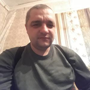 Виталий, 38 лет, Почеп