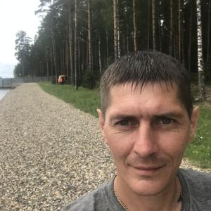 Парни в Череповце: Вадим, 39 - ищет девушку из Череповца